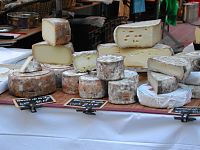 Bild: Käse der Region am Markt Bild: Käse der Region am Markt