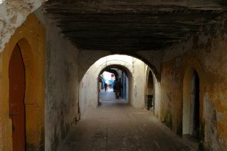 Überdachte Gasse Überdachte Gasse
