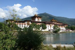 Bild: Der Dzong von Punakha