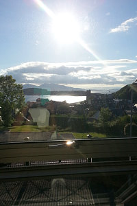 Bild: Blick aus dem Fenster auf die Bucht von Oban Bild: Blick aus dem Fenster auf die Bucht von Oban