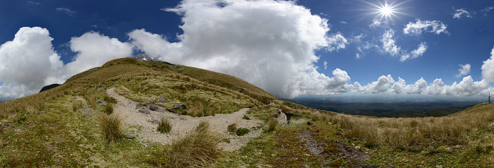 Bild: Panorama auf den Gipfel von Mount Taranaki Bild: Panorama auf den Gipfel von Mount Taranaki