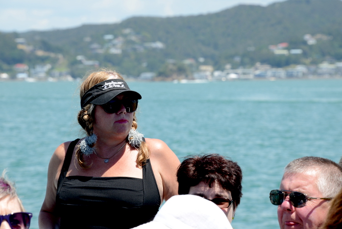 Susi geniesst die Sonne Susi geniesst die Sonne