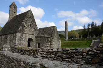 Bild: Die Klosteranlage von Glendalough Bild: Die Klosteranlage von Glendalough