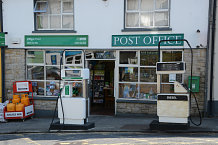 Bild: Der 2.wichtigste Laden in Roundstone Bild: Der 2.wichtigste Laden in Roundstone