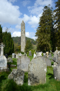 Bild: Die Klosteranlage von Glendalough Bild: Die Klosteranlage von Glendalough