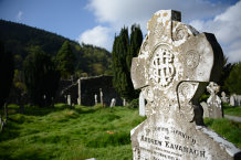 Bild: Die Klosteranlage von Glendalough Bild: Die Klosteranlage von Glendalough