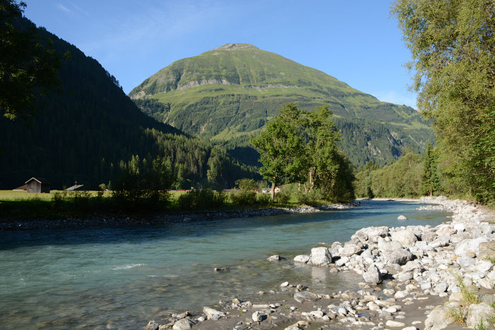 Erstmal am Lech entlang Erstmal am Lech entlang