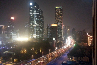 Bild: Blick aus dem Hotelfenster< Bild: Blick aus dem Hotelfenster<