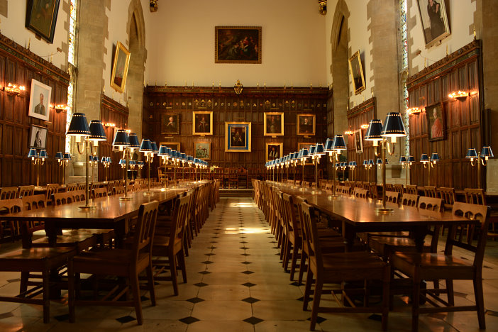 Im Speisesaal Im Speisesaal