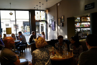 Bild: Im Pub