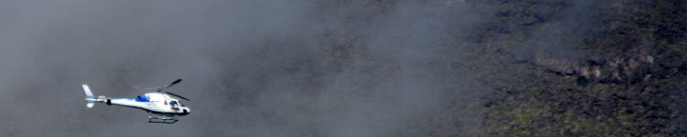 Bild: Der Hubschrauber bringt und holt alles Bild: Der Hubschrauber bringt und holt alles