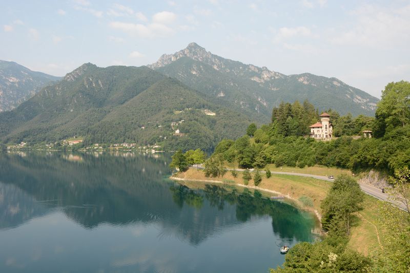 Blick zurück Richtung Mezzolago Blick zurück Richtung Mezzolago