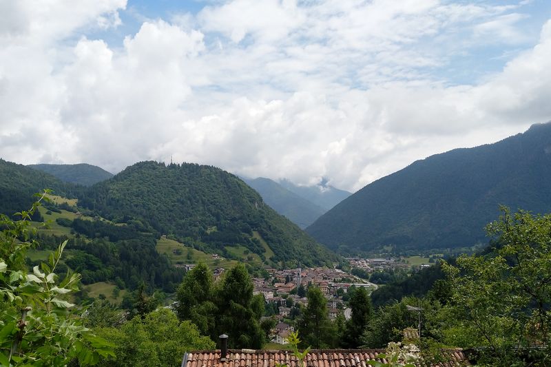 Blick von der Kapelle auf Tiarno di Sotta Blick von der Kapelle auf Tiarno di Sotta