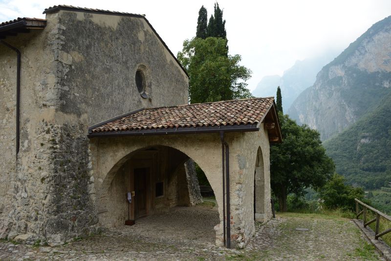 Chiesa di San Lorenzo in Tenno Chiesa di San Lorenzo in Tenno