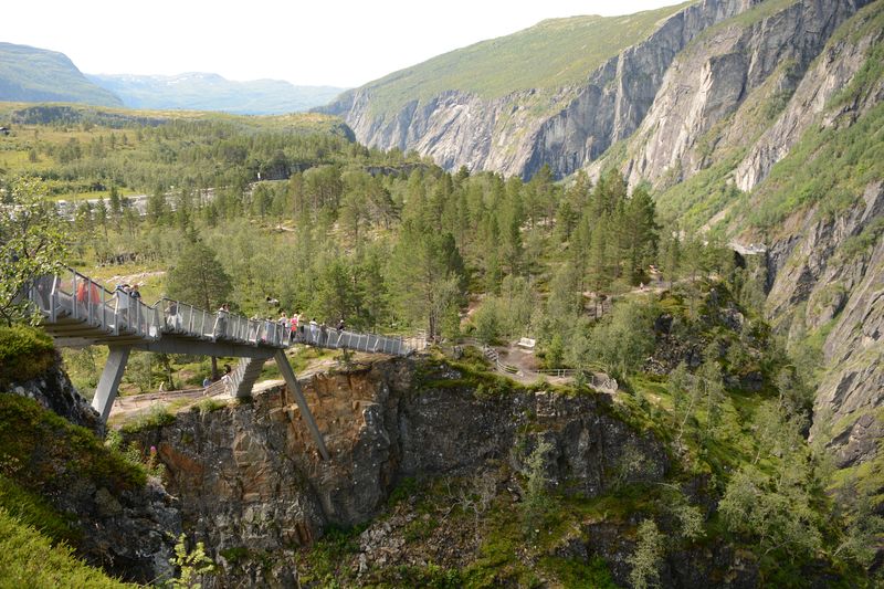 Brückenbauen können die Norweger echt gut Brückenbauen können die Norweger echt gut