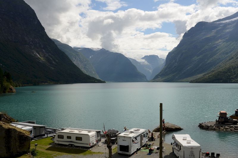 Auf dem Weg zum Kjenndal-Gletscher Auf dem Weg zum Kjenndal-Gletscher